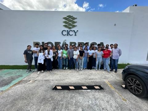 Visita Académica a la Biofábrica del CICY